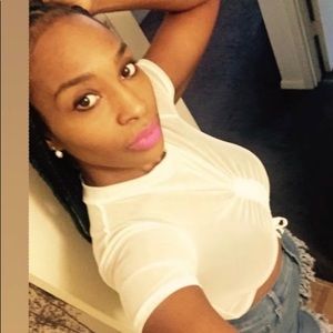 Meet your Posher, Kelli